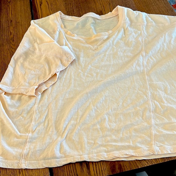 Aeropostale Tops - Crop boyfriend tee size medium